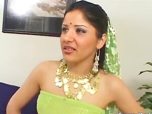 Indian Sluts porn & sex videos in high quality at RunPorn.com