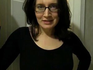 Dinng Table Sex Catch Mom porn & sex videos in high quality at ...