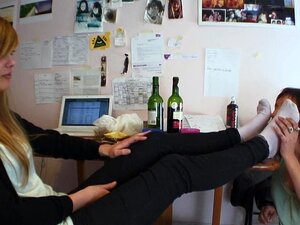 Foot Slave porn & sex videos in high quality at RunPorn.com