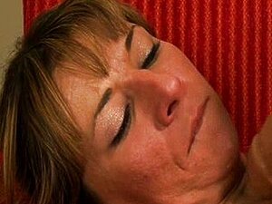 Patricia And Sara Dildo