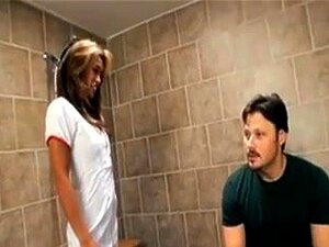 Haylee porno et vidéos de sexe en haute qualité sur VoilaPorno.com