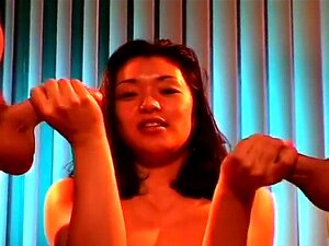Sexy Asian Sluts porn & sex videos in high quality at RunPorn.com