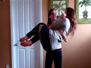 Lift Carry Fetish porn & sex videos in high quality at RunPorn.com