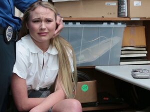 Youn Teen Having First Time Anal Porno Hq Archive Free